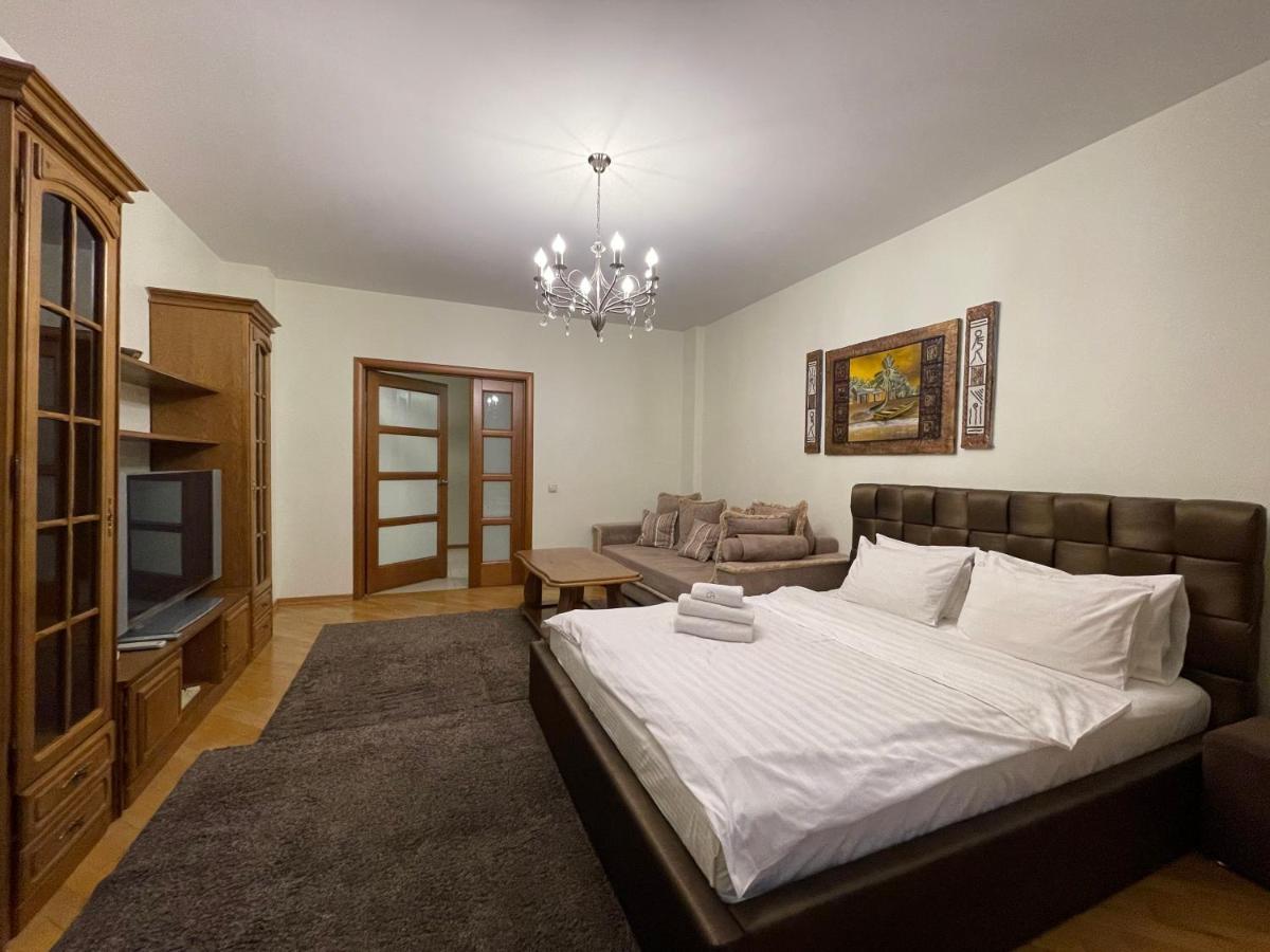 מינסק Arenda Apartments - Surganova,5A מראה חיצוני תמונה