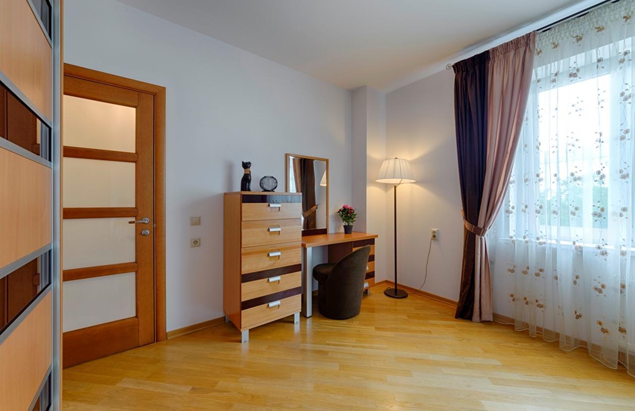 מינסק Arenda Apartments - Surganova,5A מראה חיצוני תמונה